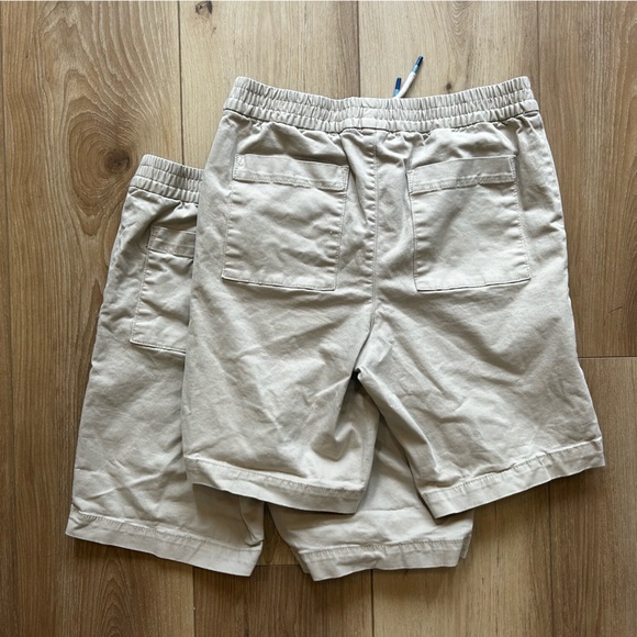 Gap Kids pull on shorts - Picture 3 of 3